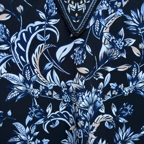 White House Black Market Floral Embroidered Dress size Small - Picture 6 of 15